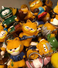 Load image into Gallery viewer, 5 Mystery Pick Garfield Keychain Lot