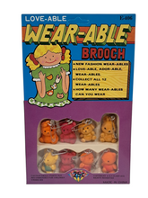 Load image into Gallery viewer, 1987 Wearable Flocked Animal Pins in Vending Box