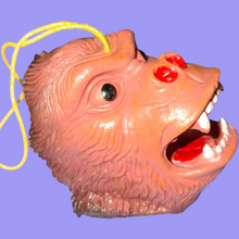Load image into Gallery viewer, 1960’s King Kong Head on String