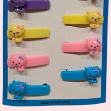 Load image into Gallery viewer, NOS 60's/70's Children's Barrettes on Display Card