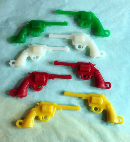 8 pcs Plastic Revolver Gumball Charms