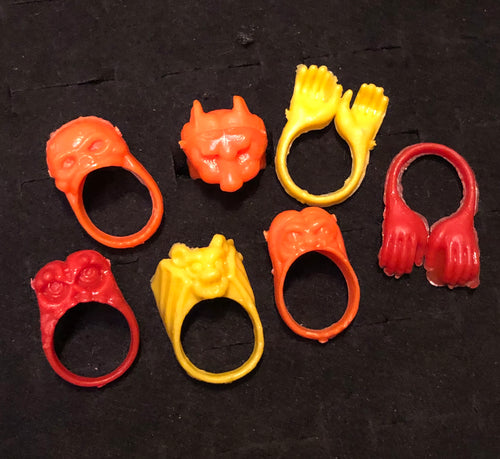 6 Pcs Assorted 60’s/70’s Monster Rings