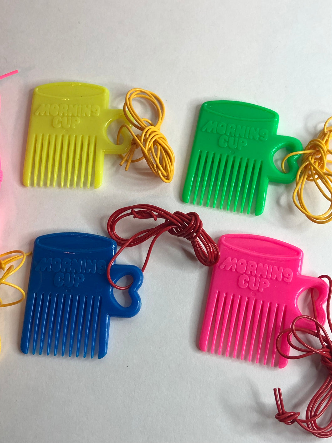 Vintage Morning Cup Comb Necklace