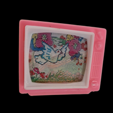 Load image into Gallery viewer, Vintage Lenticular TV Pencil Sharpener Birds