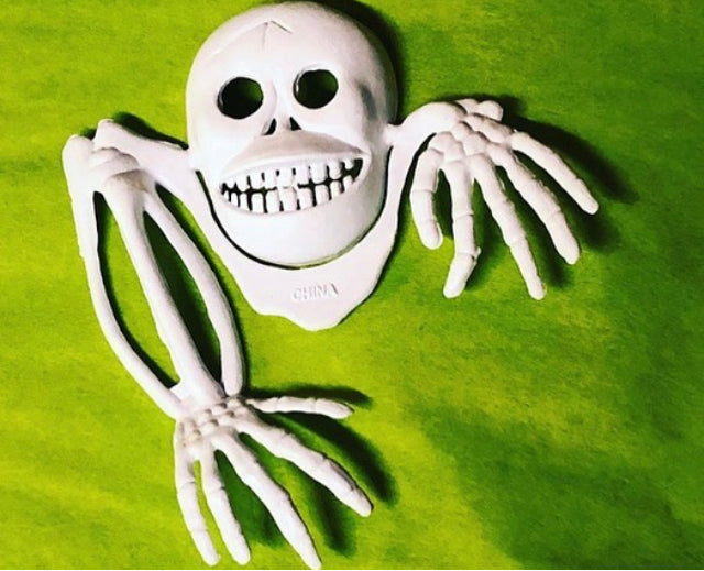 80’s Pocket Skeleton Figure