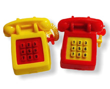 Load image into Gallery viewer, 1980’s Wind Up Telephone With Feet