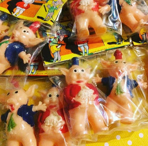 Old Dime Store Cartoon Pig Figures